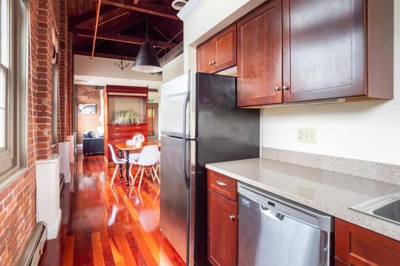Jennifer'S Riverfront Foundry Apartment Downtown โพรวิเดนซ์ ภายนอก รูปภาพ